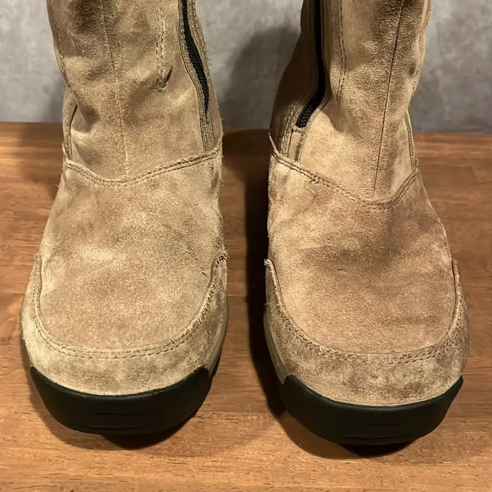Sorel Women's Waterfall NL1964 Suede Winter Snow Boot Flax tan color size 7